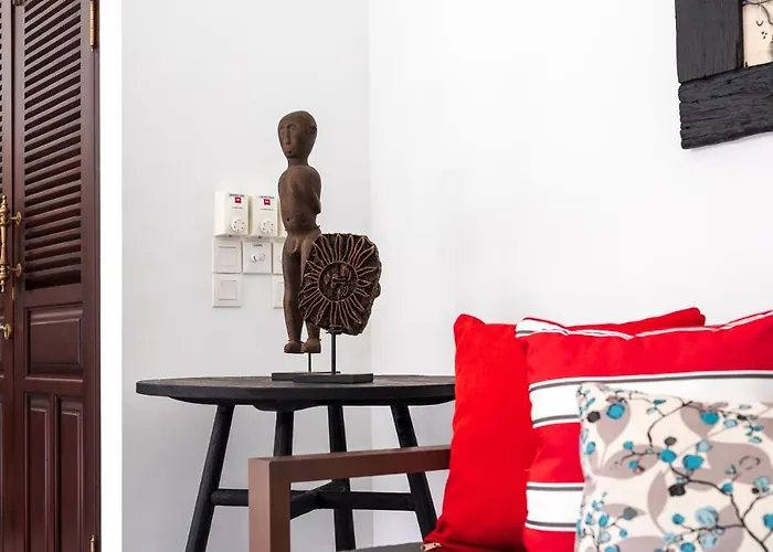 Tahi - Stylish Luxury, Tranquil Location, Walk To * Legian (Bali)